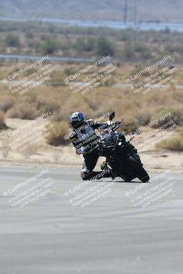 media/Oct-02-2025-Racers Edge (Thu) [[2c91cb6ab3]]/3-B Group/Session 3-Turn 16 (12pm)/